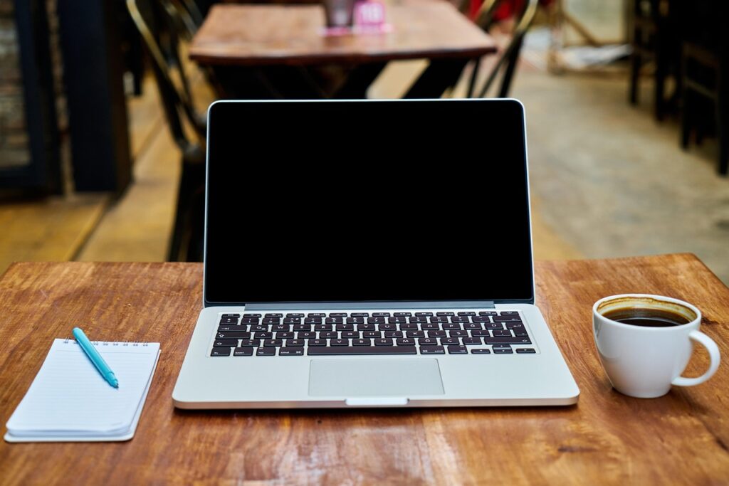 Embracing Digital Nomad Lifestyle